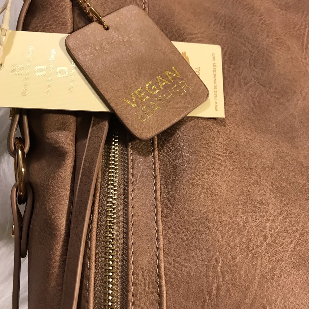 😯😯”NEW Brown Tote💜💜💜